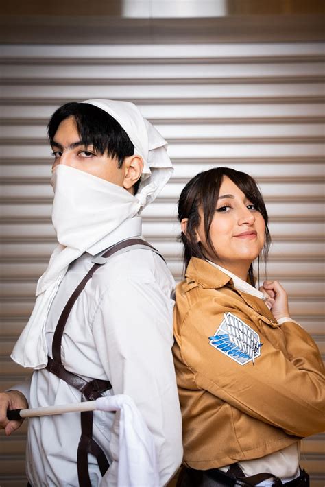 Cosplay's Unlikely Anime Bondage Stars .